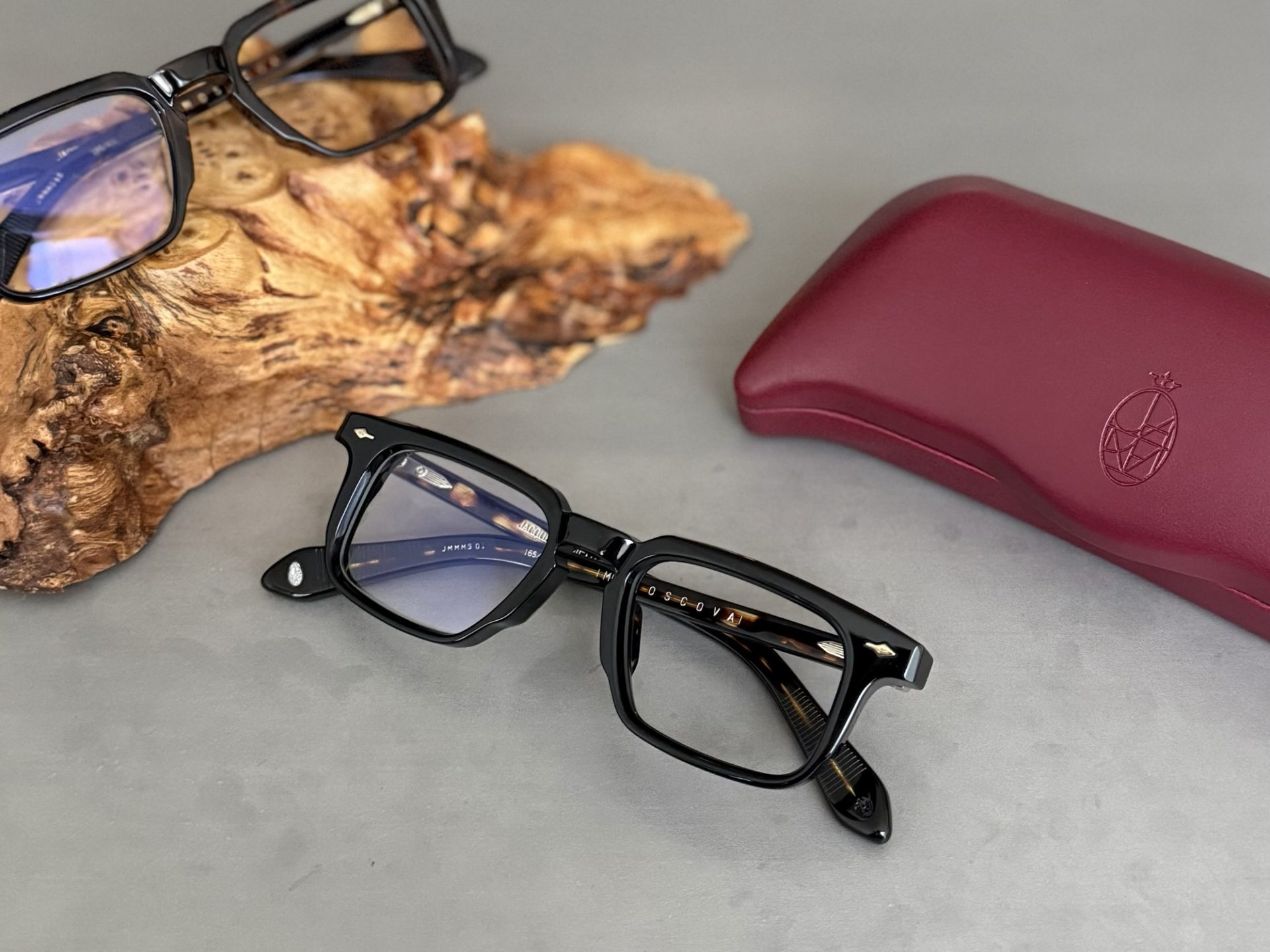 静かな格が随所に宿る。無難で終わらせない一本。JMM「MOSCOVA」